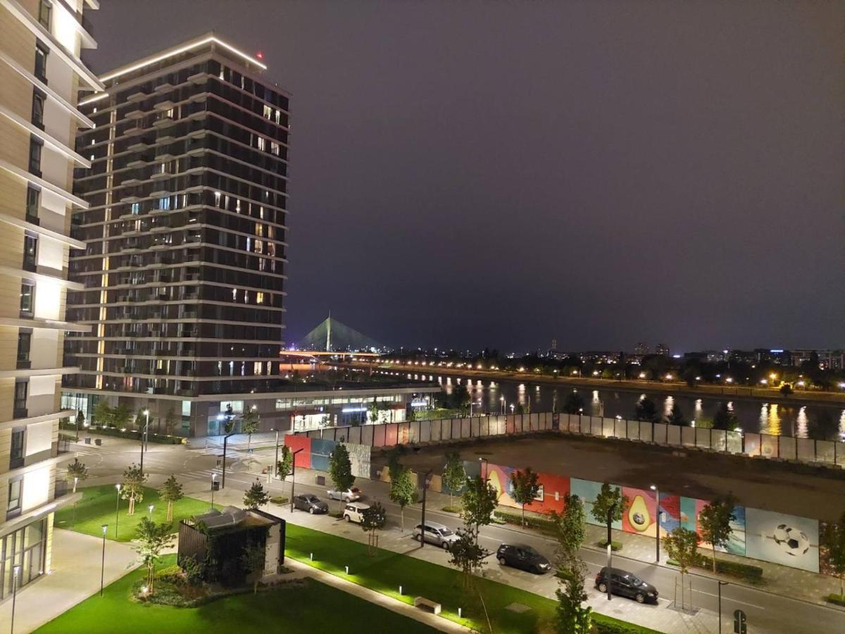 Apartman Irma Sajmiste Exteriör bild